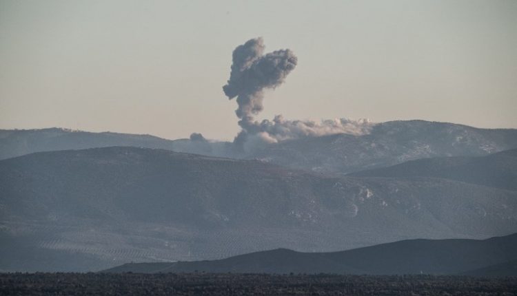 قصف تركي على محيط عفرين خلال عملية "غصن الزيتون"