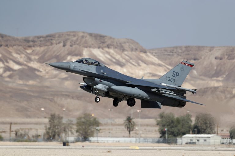 الكونغرس يربط صفقة “F-16” لتركيا بمفاوضات توسيع الناتو
