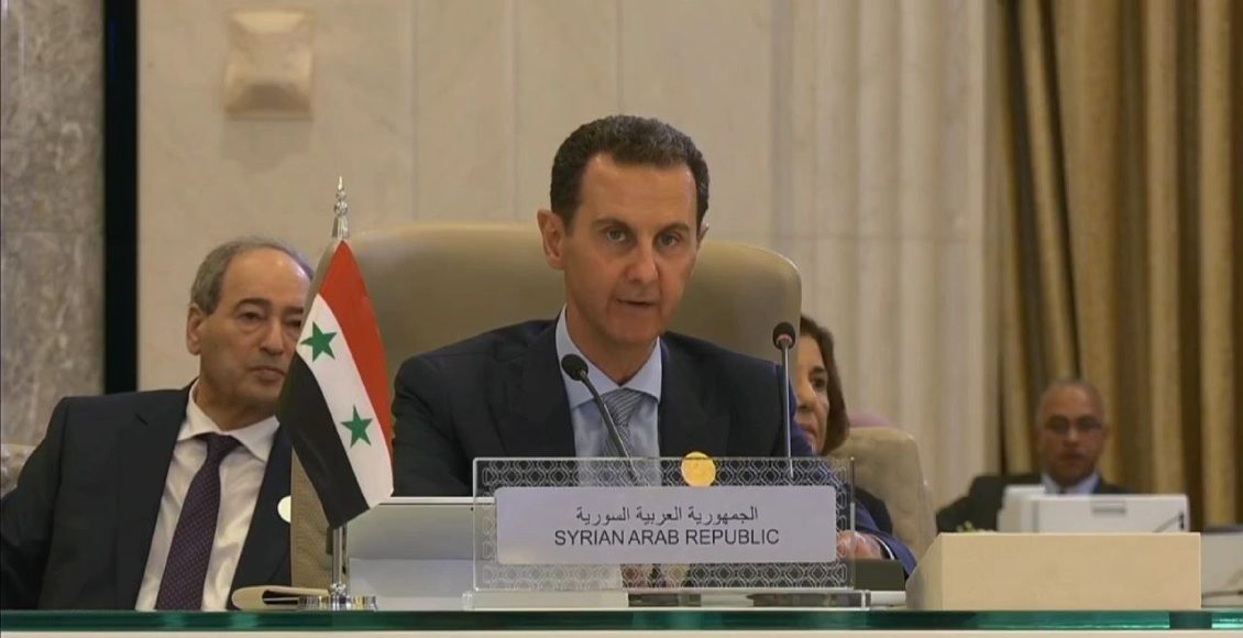 رأس النظام السوري بشار الأسد أثناء حضوره في القمة العربية (الوطن)
